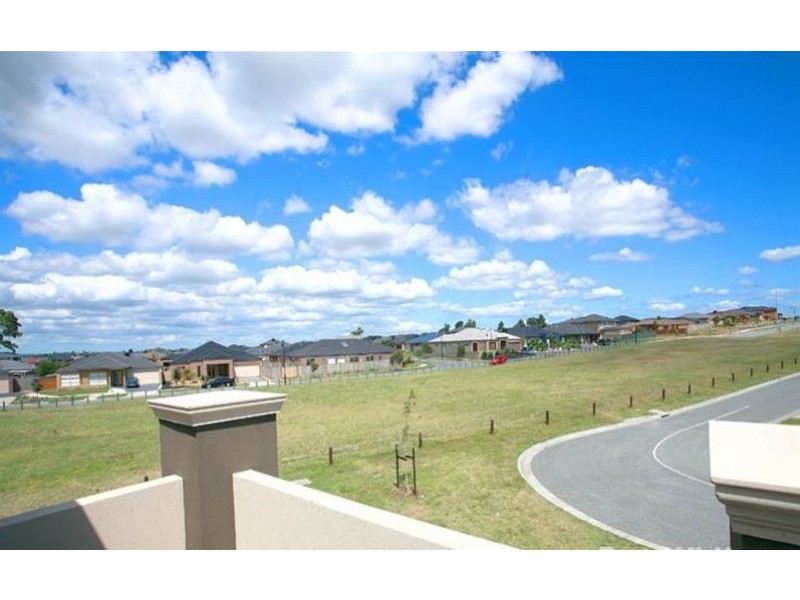 14 Hugden Close, Lyndhurst VIC 3975