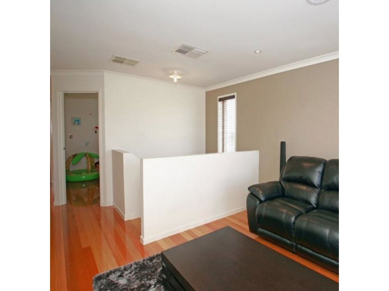 14 Hugden Close, Lyndhurst VIC 3975