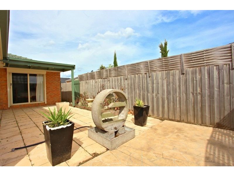 4 Medusa Court, Cranbourne VIC 3977