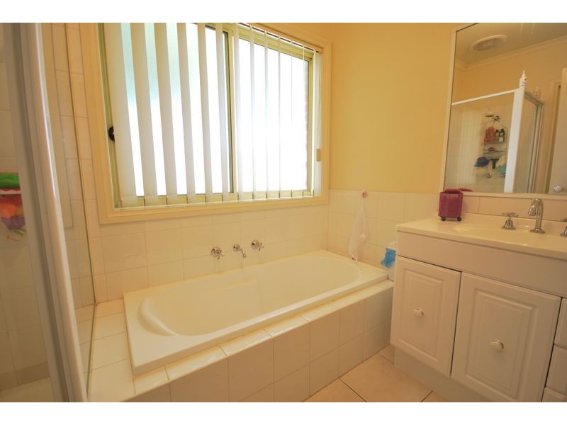 3/24 Grace Street, Cranbourne VIC 3977