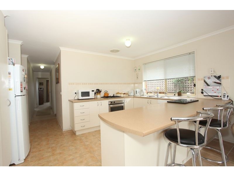 47 Middleham Close, Cranbourne West VIC 3977