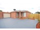 2/122 Circle Drive, Cranbourne VIC 3977