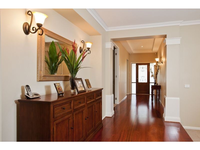 21 Mermaid Grove, Lyndhurst VIC 3975