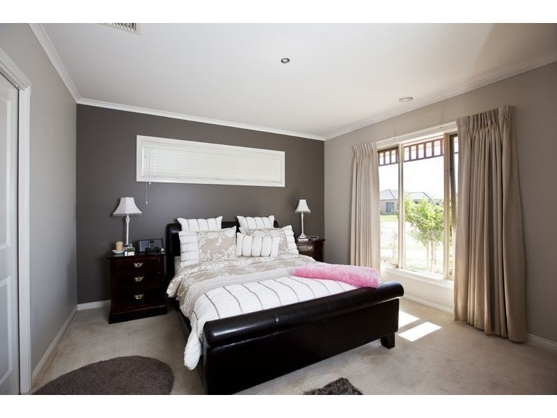 Cranbourne East VIC 3977