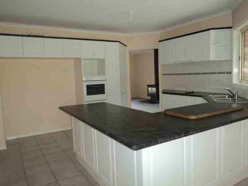 214 Pearcedale Road, Cranbourne South VIC 3977