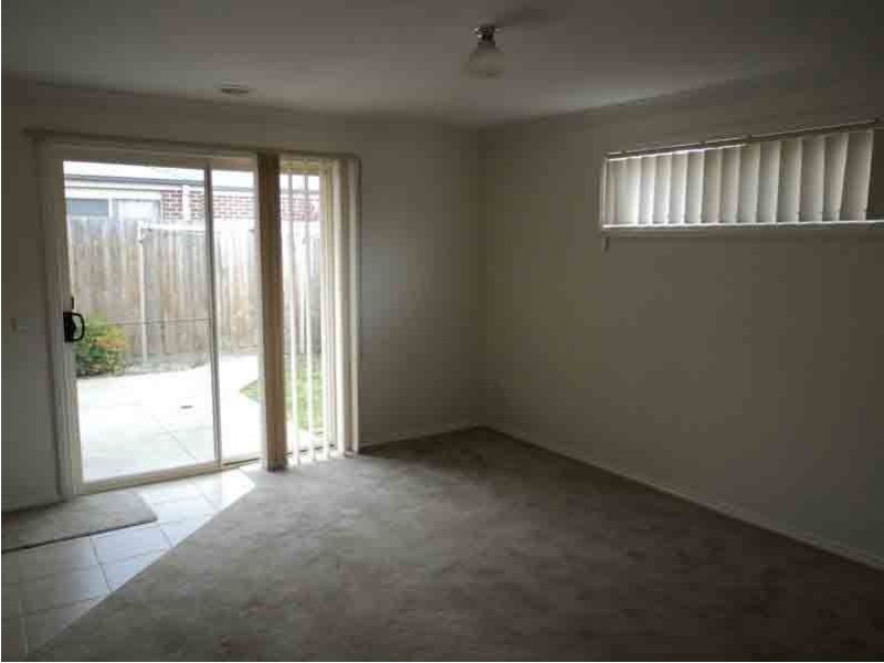 5/6-8 Lecky Street, Cranbourne VIC 3977
