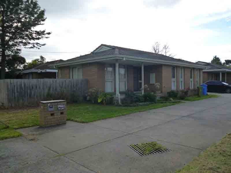 1/13 Alexander Street, Cranbourne VIC 3977