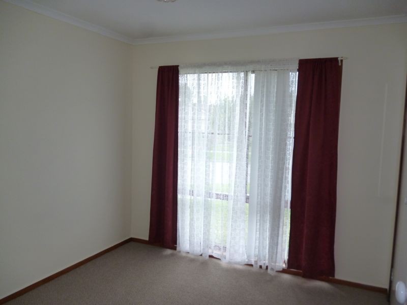 47 Willora Crescent, Cranbourne West VIC 3977