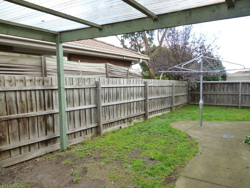 47 Willora Crescent, Cranbourne West VIC 3977