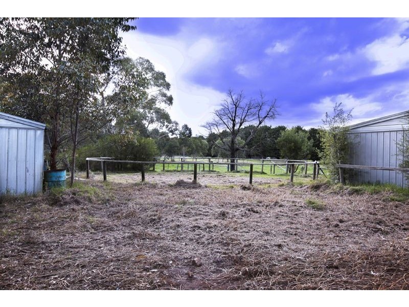 20 Kelly Road, Cranbourne South VIC 3977