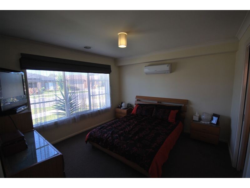 21 Pipetrack Circuit, Cranbourne East VIC 3977