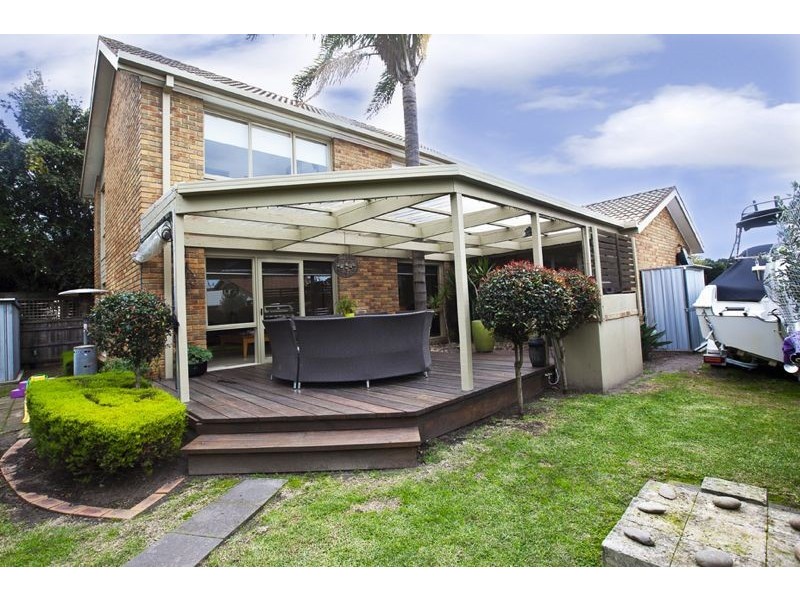 Cranbourne North VIC 3977