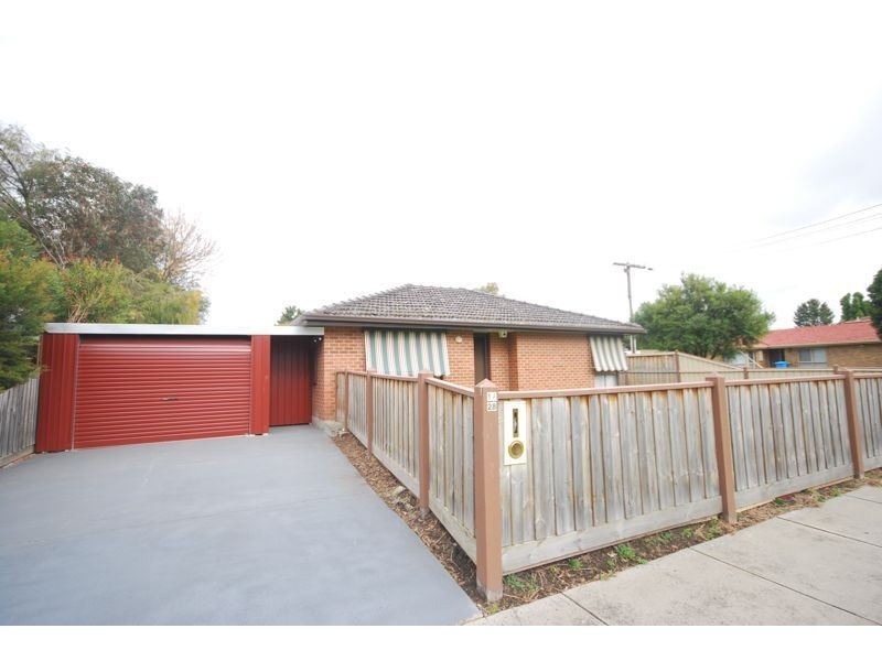 1/28 Latrobe Street, Cranbourne VIC 3977