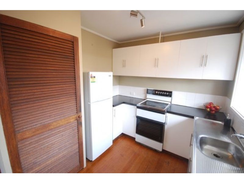 12 Campbell Parade, Cranbourne VIC 3977