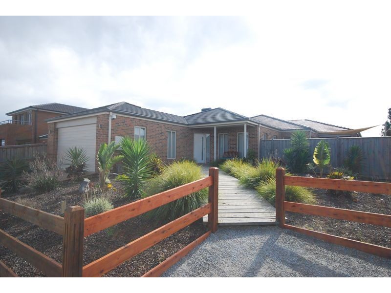 Cranbourne North VIC 3977