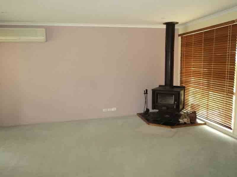 4 Bengal Court, Cranbourne North VIC 3977