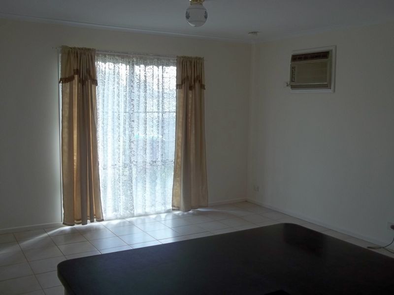 1/17 Rachel Drive, Cranbourne North VIC 3977