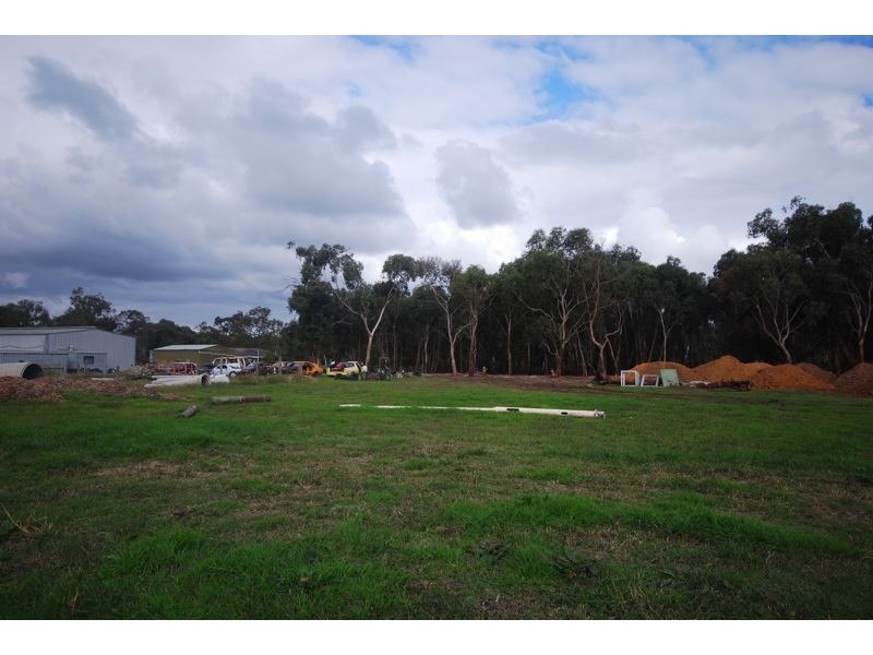 175-177 Smiths Lane, Cranbourne South VIC 3977