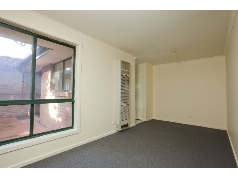 56 Scarborough Avenue, Cranbourne West VIC 3977