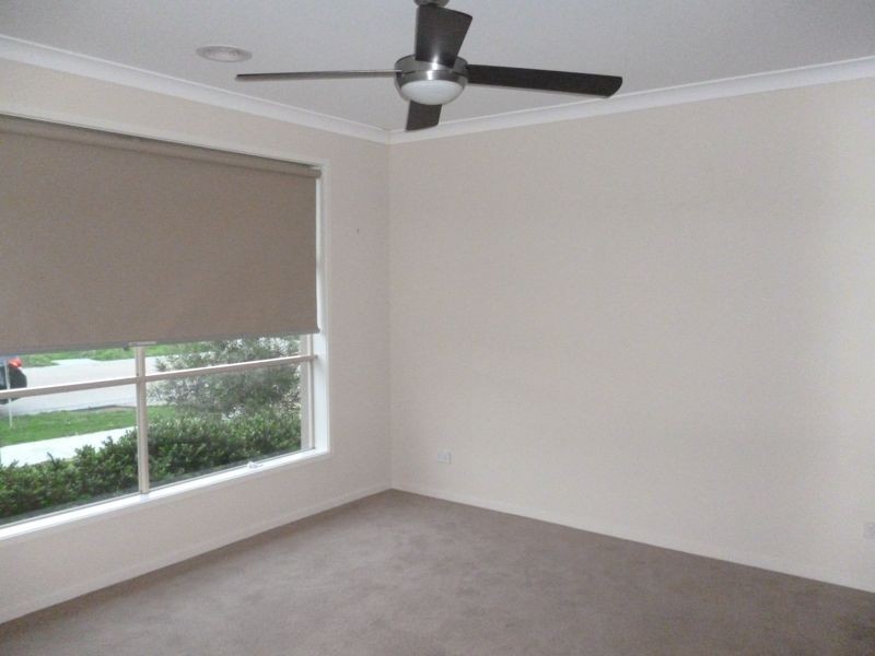 41 Gregson Grove, Lyndhurst VIC 3975