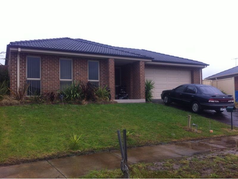 59 Brookland Greens Boulevard, Cranbourne VIC 3977