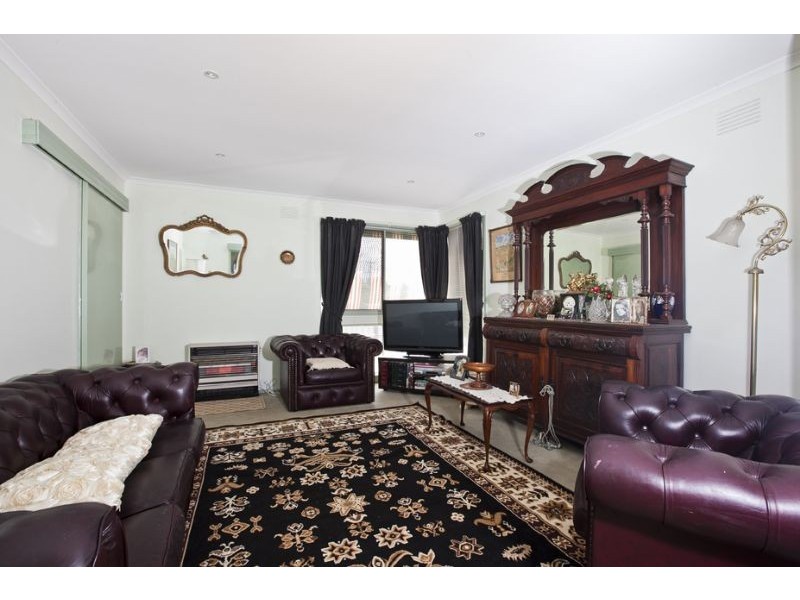 1/28 Latrobe Street, Cranbourne VIC 3977