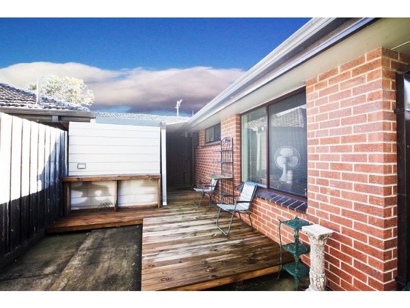 1/28 Latrobe Street, Cranbourne VIC 3977