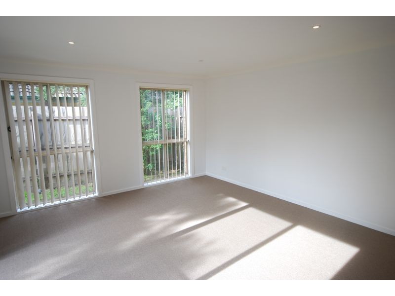 3/3 Walter Street, Cranbourne VIC 3977