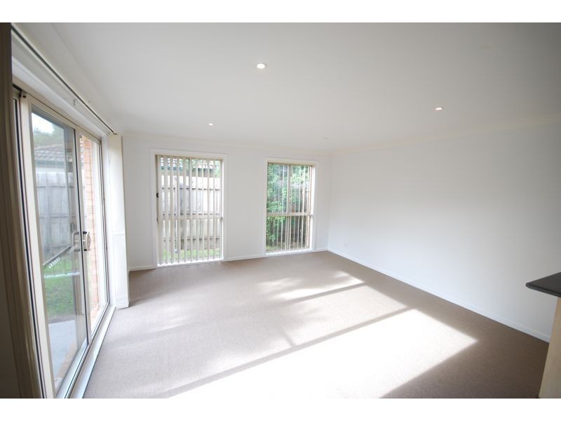 3/3 Walter Street, Cranbourne VIC 3977