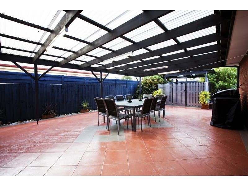 34 Banyalla Drive, Cranbourne West VIC 3977