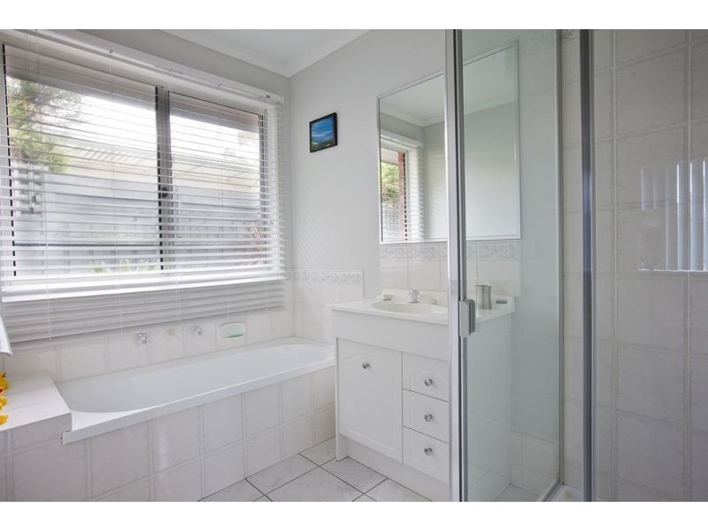 34 Banyalla Drive, Cranbourne West VIC 3977