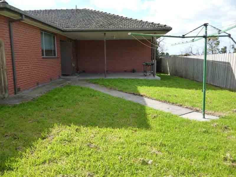 2/1714 South Gippsland Highway, Cranbourne VIC 3977
