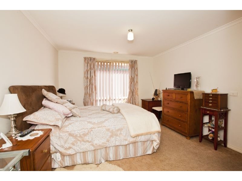 60 Raisell Road, Cranbourne VIC 3977