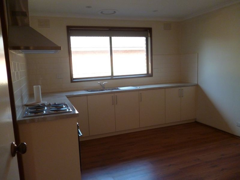 4/44-46 Childers Street, Cranbourne VIC 3977