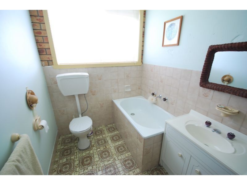 36 Ruffy Drive, Cranbourne VIC 3977