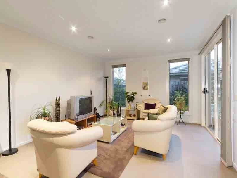 8 Aspect Lane, Cranbourne North VIC 3977