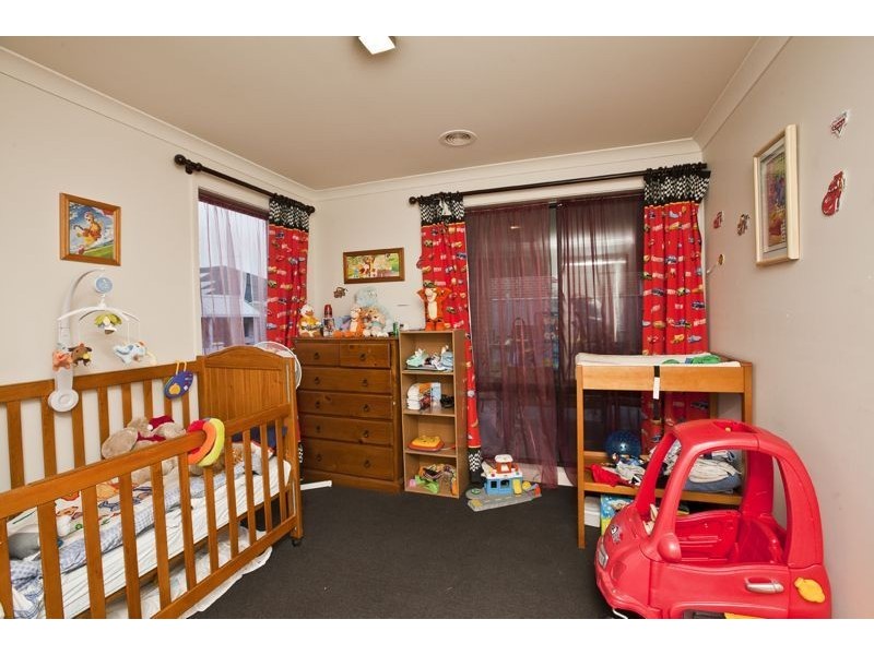 91 Bluemist Circuit, Lyndhurst VIC 3975