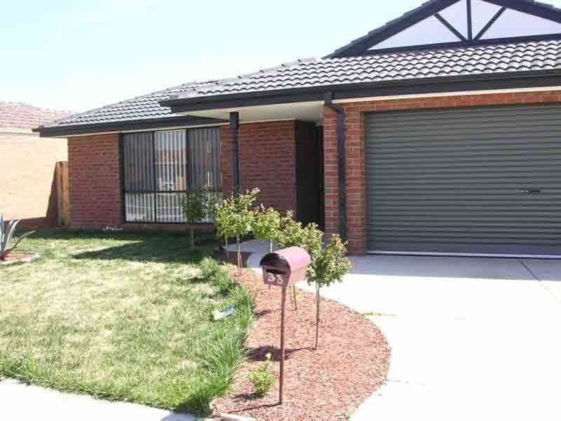38 Trafalgar Way, Cranbourne East VIC 3977