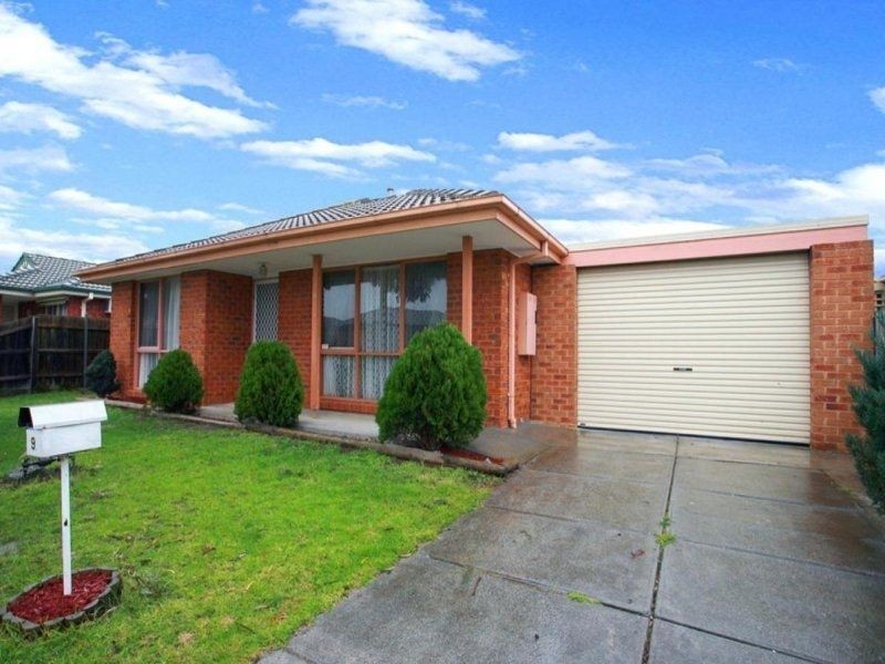 9 Celebration Court, Cranbourne West VIC 3977