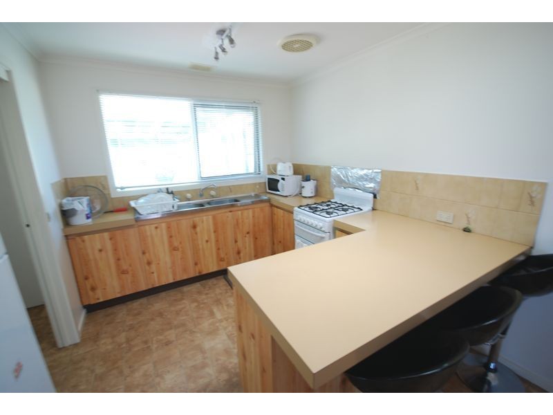 6 Tongola Court, Cranbourne VIC 3977