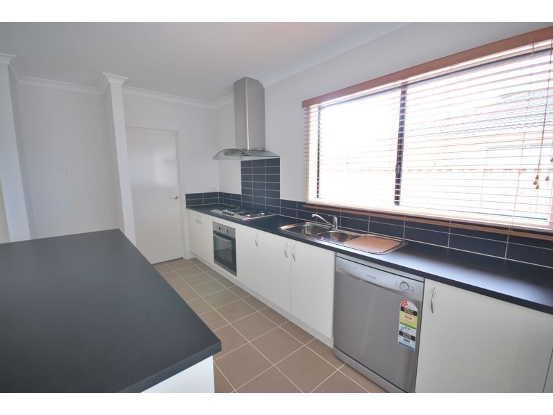 43 Gregson Grove, Lyndhurst VIC 3975