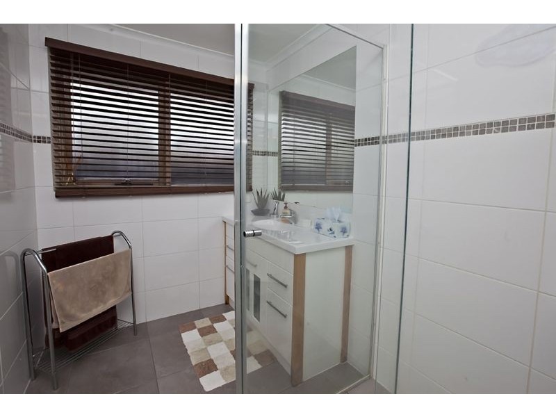 4 Kingsvale Court, Cranbourne VIC 3977