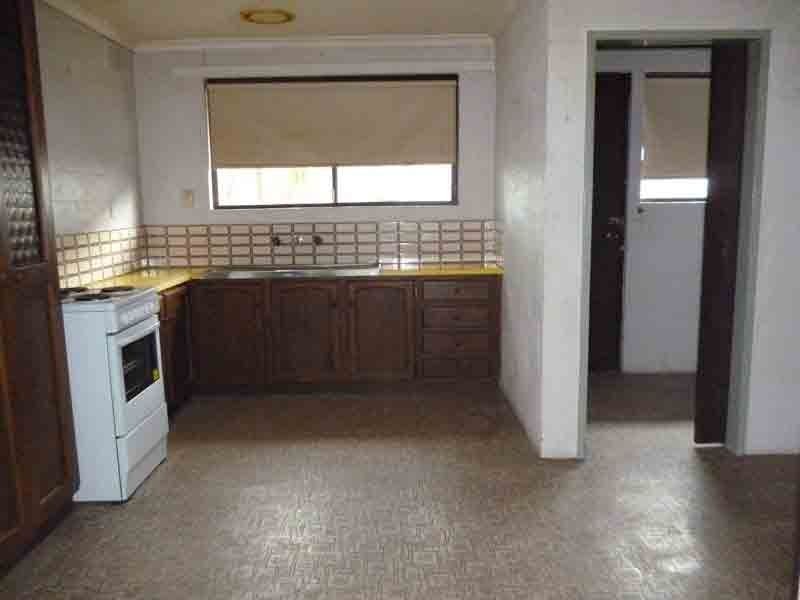 1/19 Bowen Street, Cranbourne VIC 3977