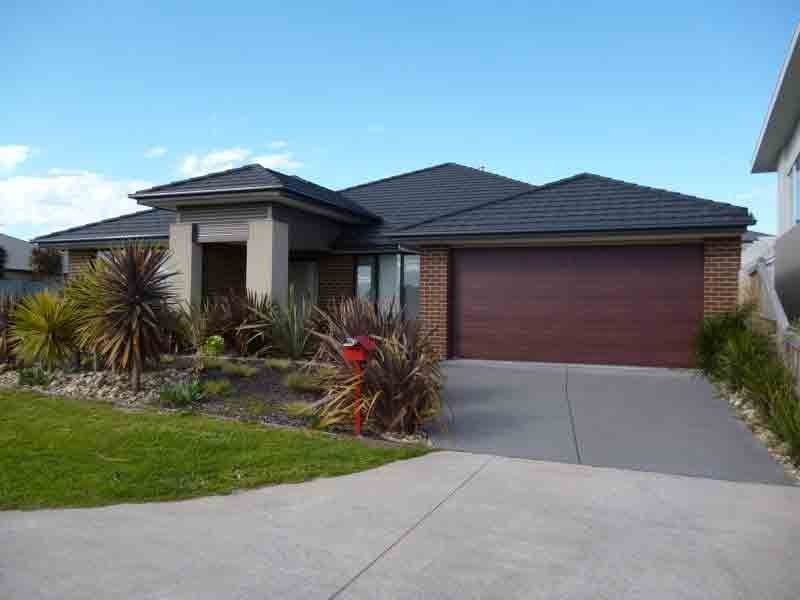 5 Hertford Court, Cranbourne North VIC 3977