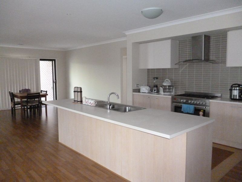 5 Hertford Court, Cranbourne North VIC 3977