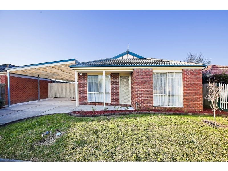 40 Stephellen Way, Cranbourne West VIC 3977