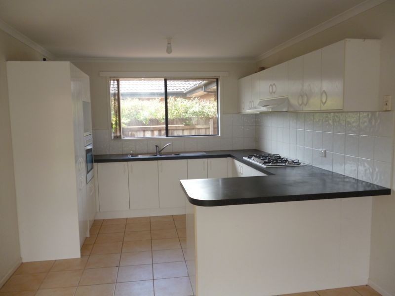 38 Trafalgar Way, Cranbourne East VIC 3977