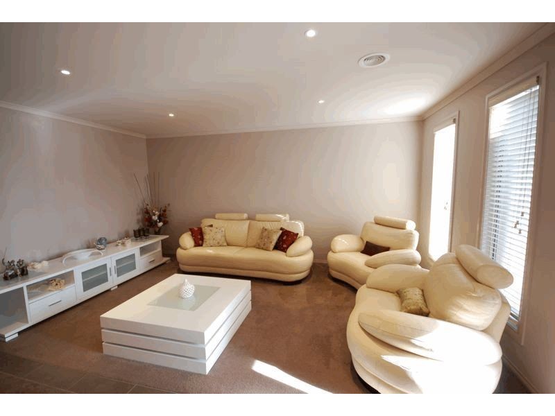 5 Merion Vista, Cranbourne VIC 3977