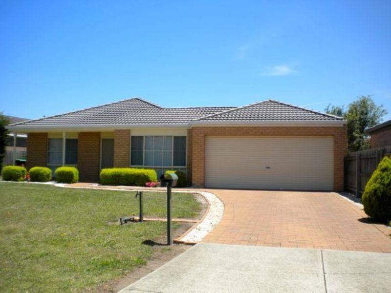 7 Ashton Court, Cranbourne VIC 3977