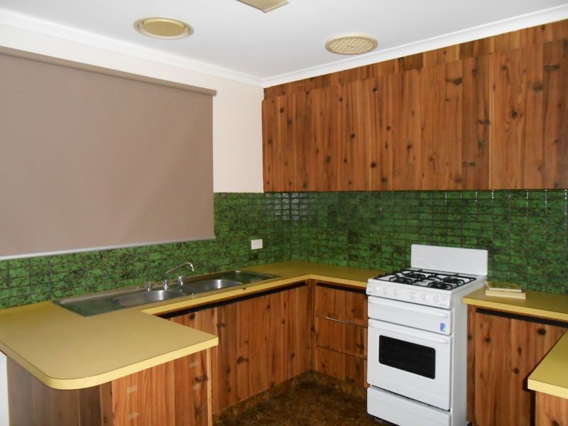 1/13 Alexander Street, Cranbourne VIC 3977